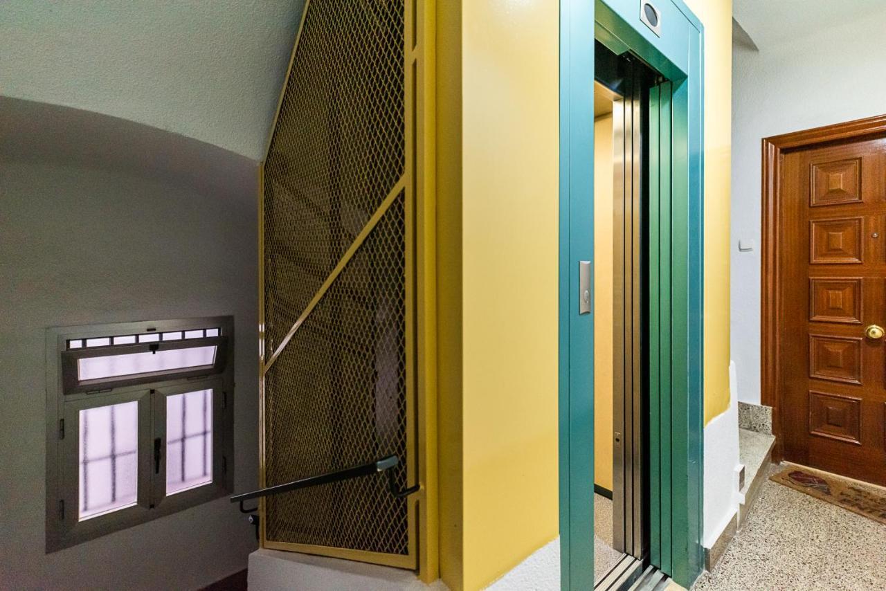 Moderno Apartamento Centro غرناطة المظهر الخارجي الصورة